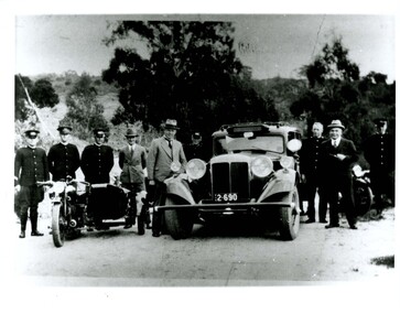 Photograph (police car), Kodak