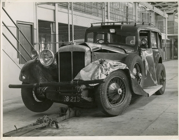 Photograph (police car), Kodak