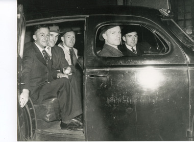 Photograph (police car), Kodak