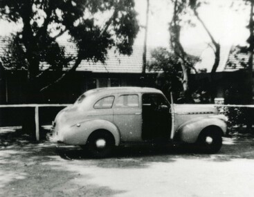 Photograph (police car), Kodak