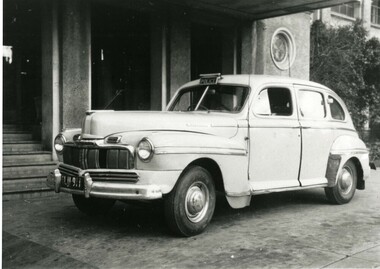 Photograph (police car), Kodak