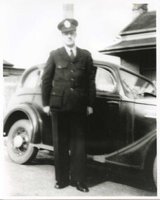Photograph (police car), Kodak