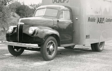 Photograph (police car), Kodak