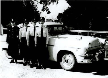 Photograph (police car)