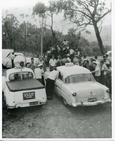 Photograph (police car), Kodak