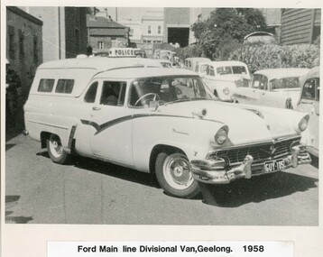 Photograph (police car)