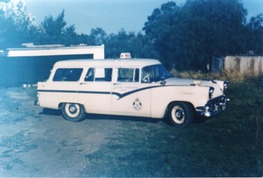 Photograph (police car)