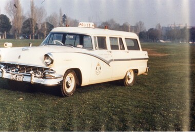 Photograph (police car)
