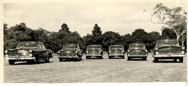 Photograph (police car)