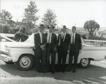 Photograph (police car)