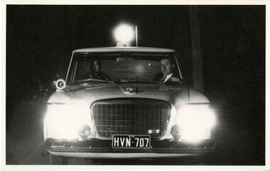 Photograph (police car)