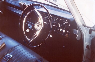 Photograph (police car)