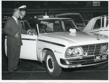 Photograph (police car)