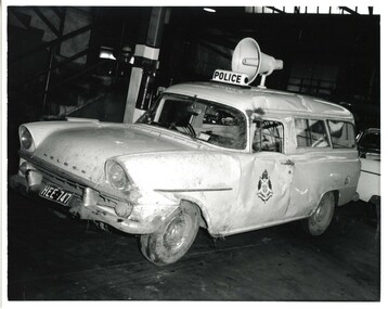 Photograph (police car)