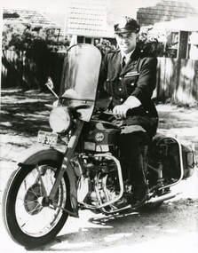 Photograph (police motorcycle)
