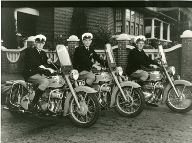 Photograph (police motorcycle)