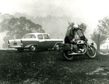 Photograph (police motorcycle)