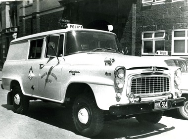 Photograph (police car)