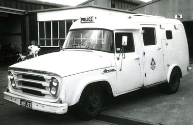 Photograph (police car)