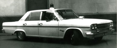 Photograph (police car)