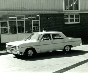 Photograph (police car)