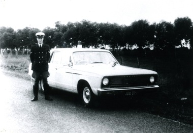 Photograph (police car)