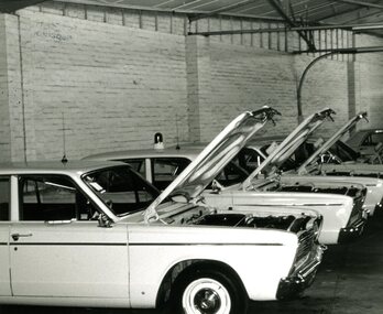 Photograph (police car)
