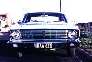 Photograph (police car)