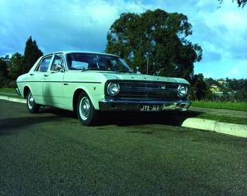 Photograph (police car)