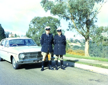 Photograph (police car)