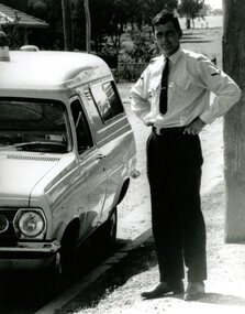 Photograph (police car)