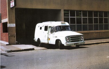 Photograph (police car)