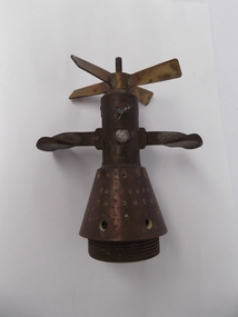 Bomb Tail firing cap, Around late 1938 to 1945