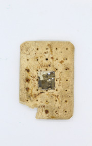 Ornamental biscuit and photograph, 1914-1918