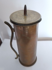 Artwork, other - Trench Art WW1, Ordnance Shell Vase with Lid