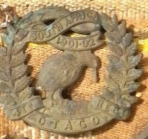 Uniform - Cap Badge, 4th Otago Regiment
