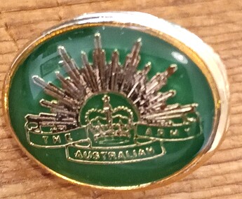 Badge - ANZAC Day 2001