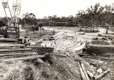 Photograph, Construction of new bridge over the Plenty River, Main Road, Lower Plenty, 13 July 1966