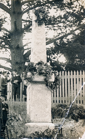 Photograph, Eltham War Memorial