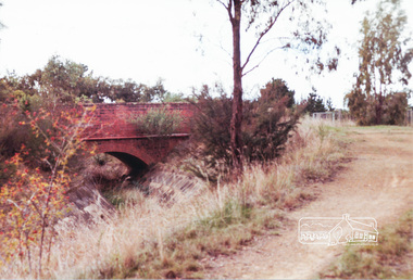 Photograph, Parsons Road bridge over  former Maroondah Aqueduct