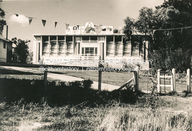 Photograph, Decorations for Queen Elizabeth II Coronation celebrations, Lower Plenty State School No. 1295, c. June 1953