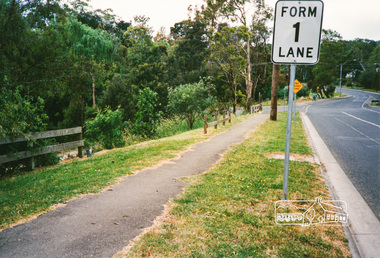 Photograph, Main Road, Eltham near Colemans Corner
