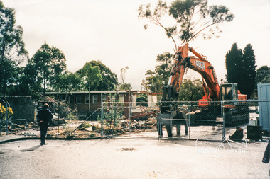 Photograph, Demolition of Eltham Shire Offices, 17 Aug 1996, 17/8/96