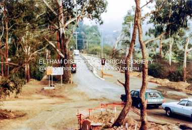Photograph, Ruth H. Pendavingh, Reconstruction of Main Road from Main Road Bridge to Mount Pleasant Road, Eltham, 1984