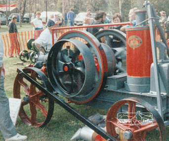 Photograph, Ruth H. Pendavingh, Stationary Engines, Eltham Festival, 1993