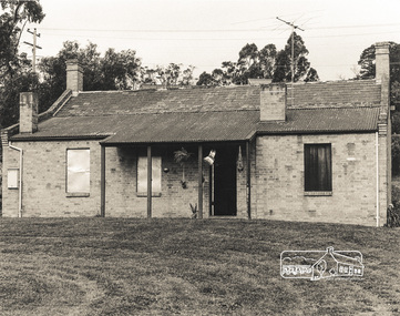 Photograph, Alan Pinn, Shillinglaw Cottage, Eltham, 1979, 1979