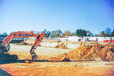 Photograph, Earthworks for construction of Safeway Store, Arthur Street, Eltham