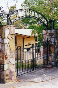 Photograph, Eltham War Memorial Gates, Main Road, Eltham