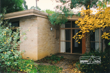 Photograph, Gayle Blackwood, 67 Batman Road, Eltham, May 1998