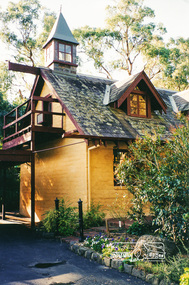Photograph, Gayle Blackwood, Mudbrick home, 'Rocknall', Diamond Street, Eltham
